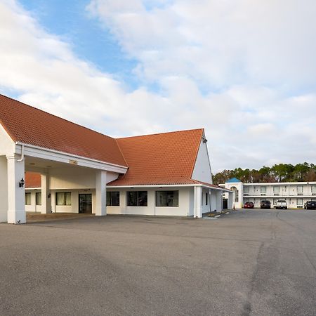 Developer Inn & Suites Airport Jax, A Baymont By Wyndham Jacksonville Exteriör bild
